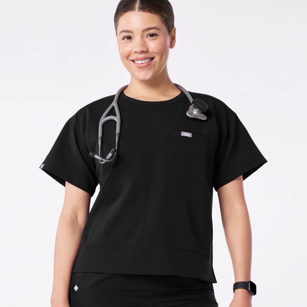 Canela Crewneck Scrub Top